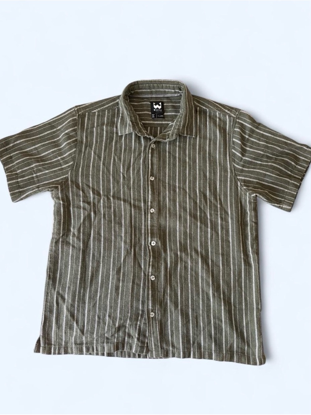 Casual Olive Green Short-Sleeve Striped Button-Down Shirt